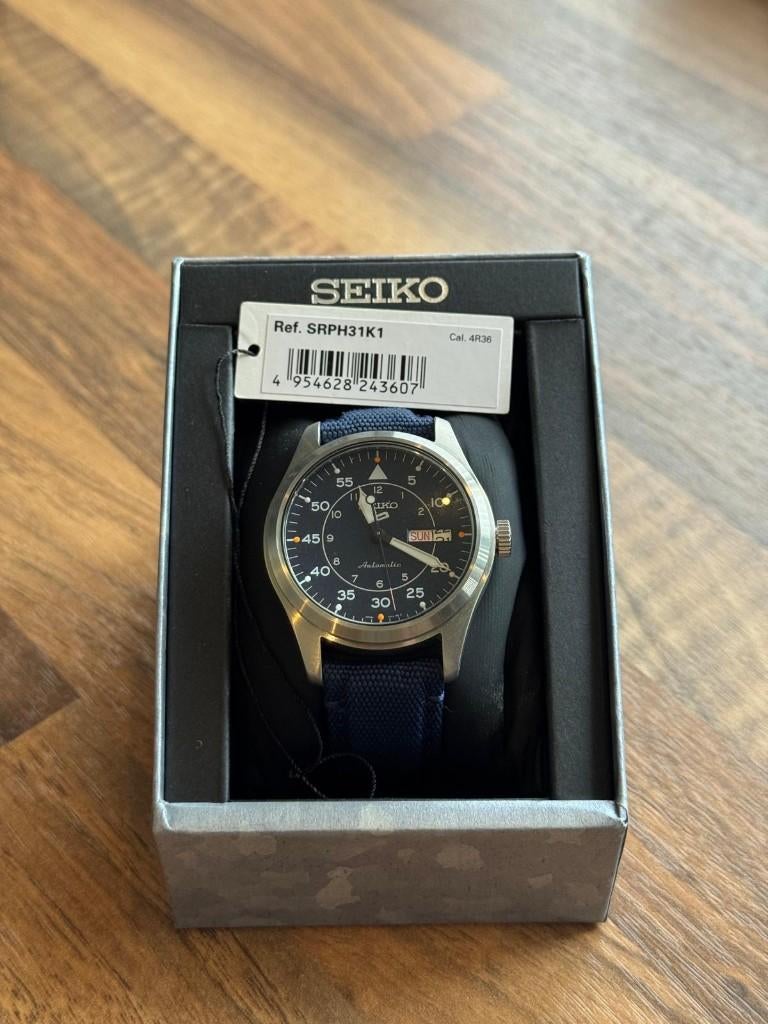 Seiko 5 Sports SRPH31K1, Ophalen, Seiko, Staal, Polshorloge