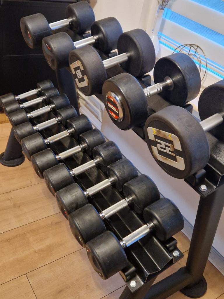 dumbels vanaf 4kg tot 22kg met dumbels rek(lifemaxx), Ophalen, Dumbbell
