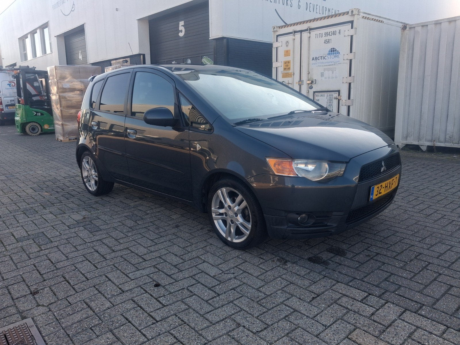 Mitsubishi Colt 1.3 CZ5 2009 airco,hoge instap stoelen, Auto's, Stof, 31 €/maand, Colt, Origineel Nederlands