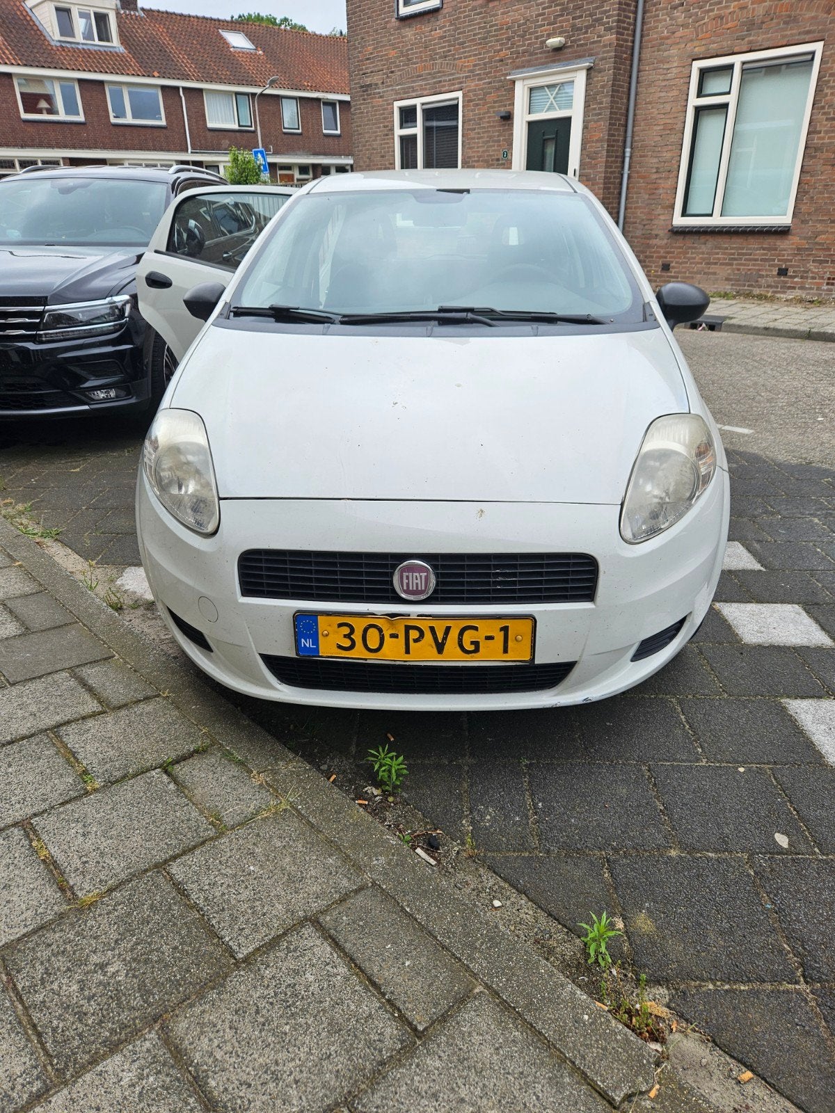 Fiat Punto 1.2 5DR 2011 Wit, Auto's, 1005 kg, Stof, 40 €/maand, 1242 cc