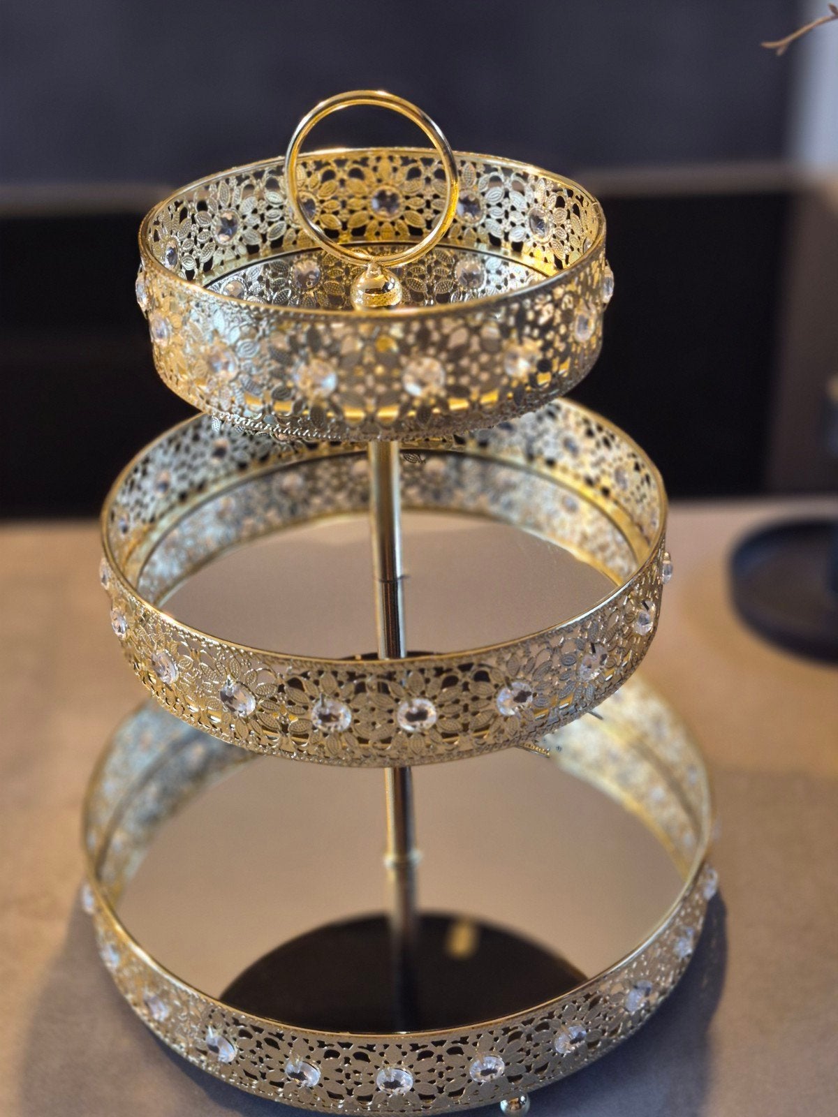 Gouden etagere met spiegels, Ophalen, Gebruikt, Met spiegel, Rond