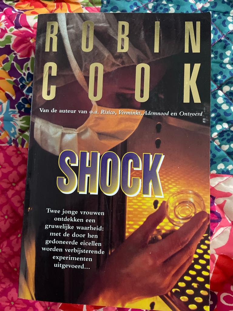 Shock - Robin Cook (medische thriller), Boeken, Thrillers, Gelezen, Nederland, Ophalen of Verzenden