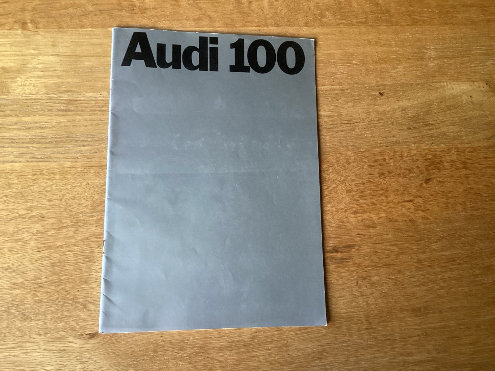 Audi 100 Brochure - Origineel uit 1968, Ophalen of Verzenden, Gelezen, Audi