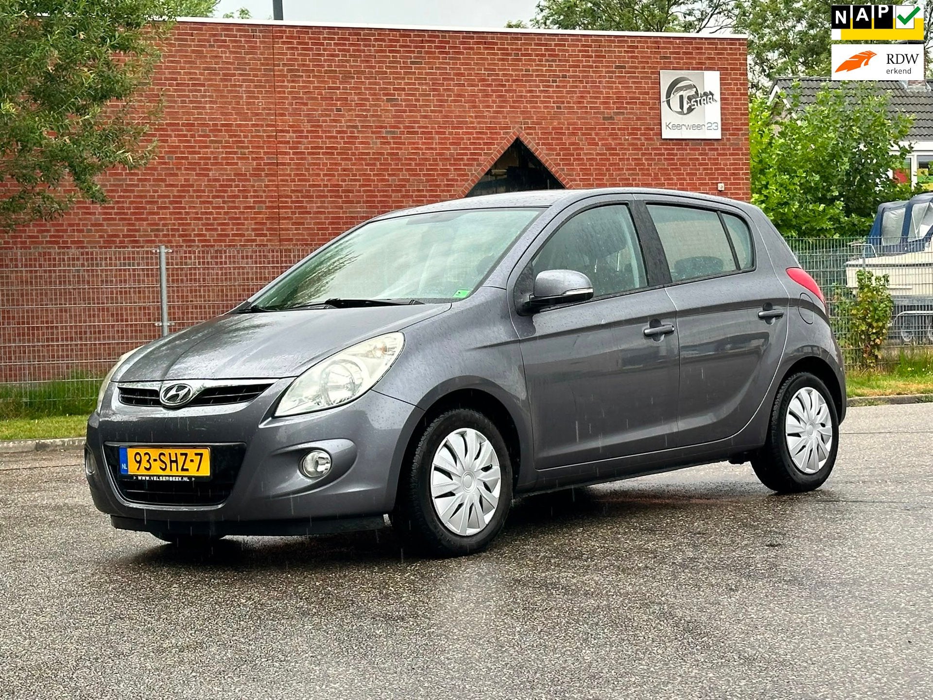 Hyundai I20 1.2i i-Motion 5DR*Airco*NAP*Dealer onderhouden*2, 450 kg, Gebruikt, 31 €/maand, 4 cilinders