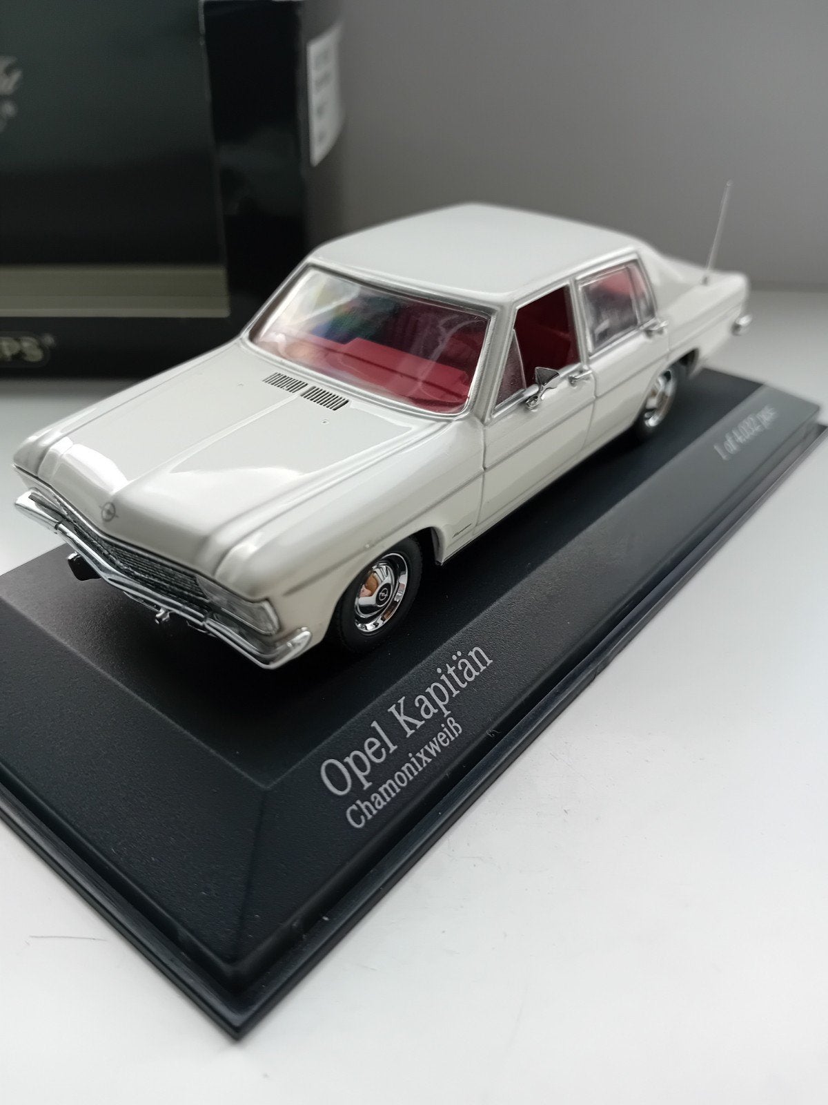Minichamps Opel Kapitan 1969/77., Ophalen of Verzenden, Nieuw, Auto, MiniChamps