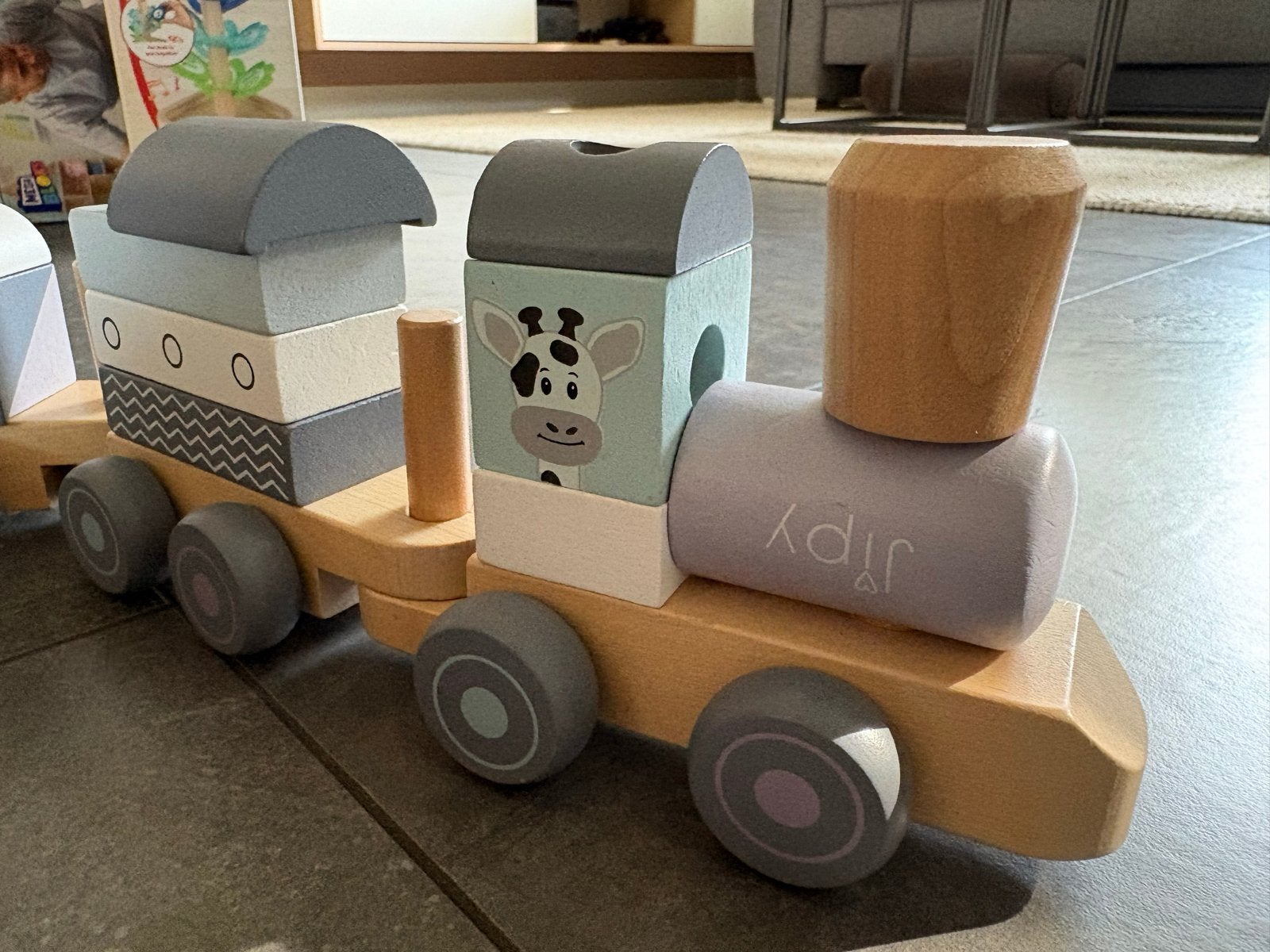 Houten trein met blokken, Ophalen of Verzenden, Zo goed als nieuw, Overige typen, Met wieltjes