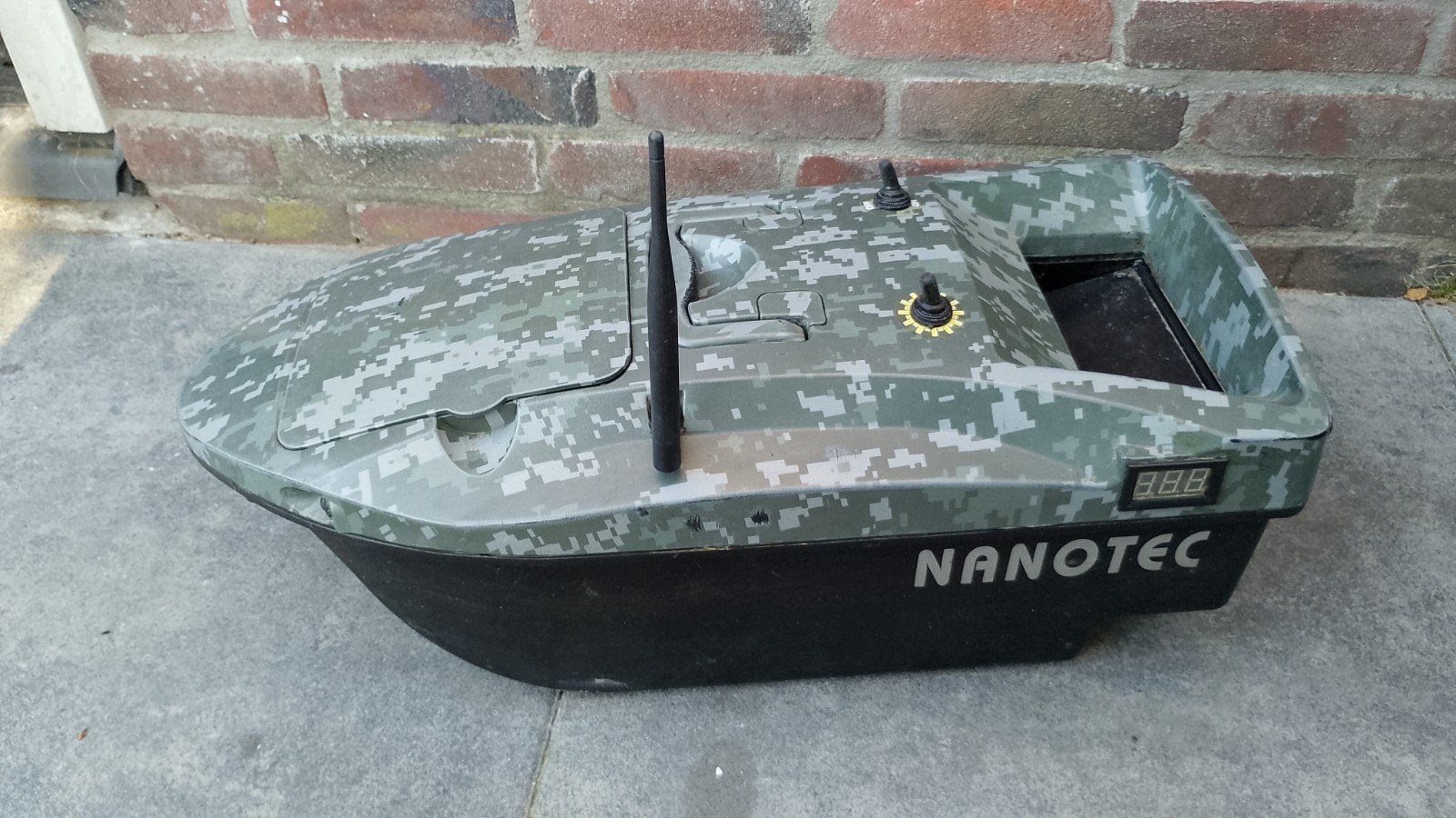 Nanotec voerboot met vexilar, Ophalen of Verzenden, Gebruikt, Overige typen