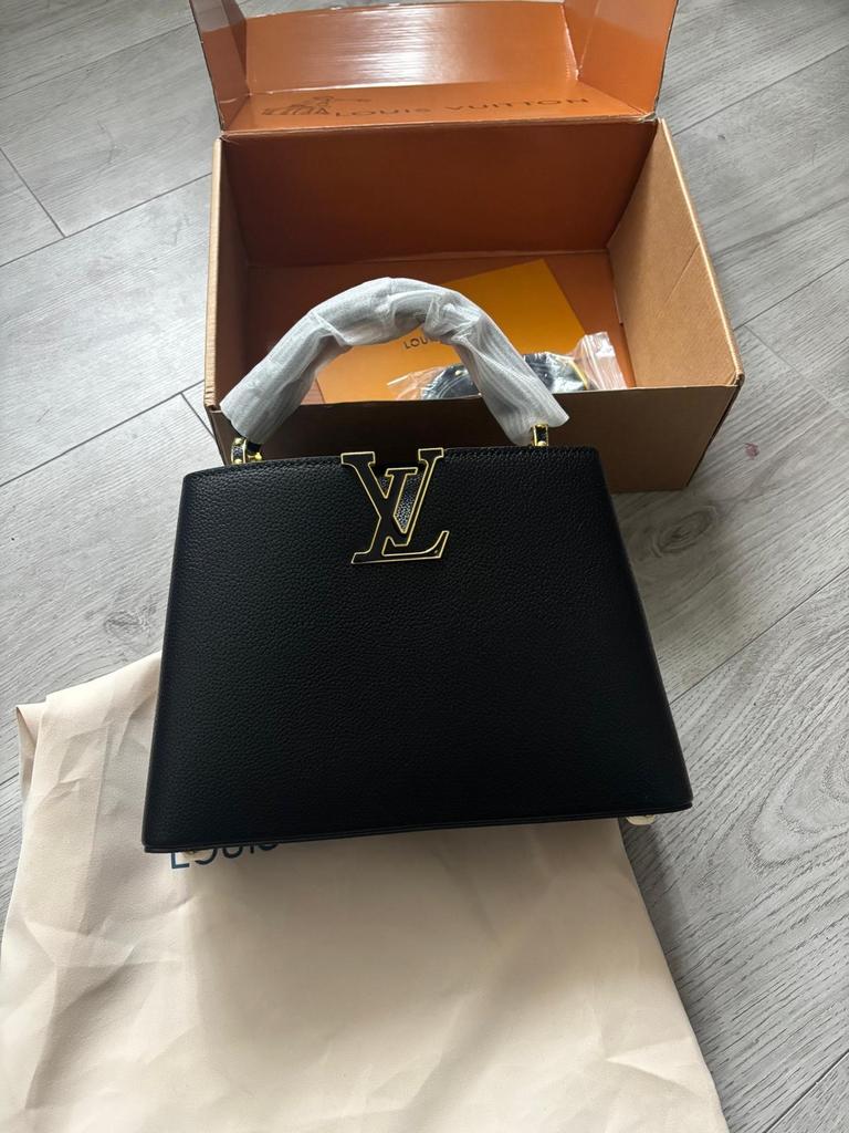 Elegante Louis Vuitton handtas - Nieuw in doos, Ophalen of Verzenden, Nieuw, Zwart, Handtas
