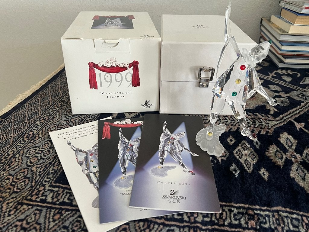 Swarovski jaarstukken Maskerade, Ophalen of Verzenden, Zo goed als nieuw, Figuurtje