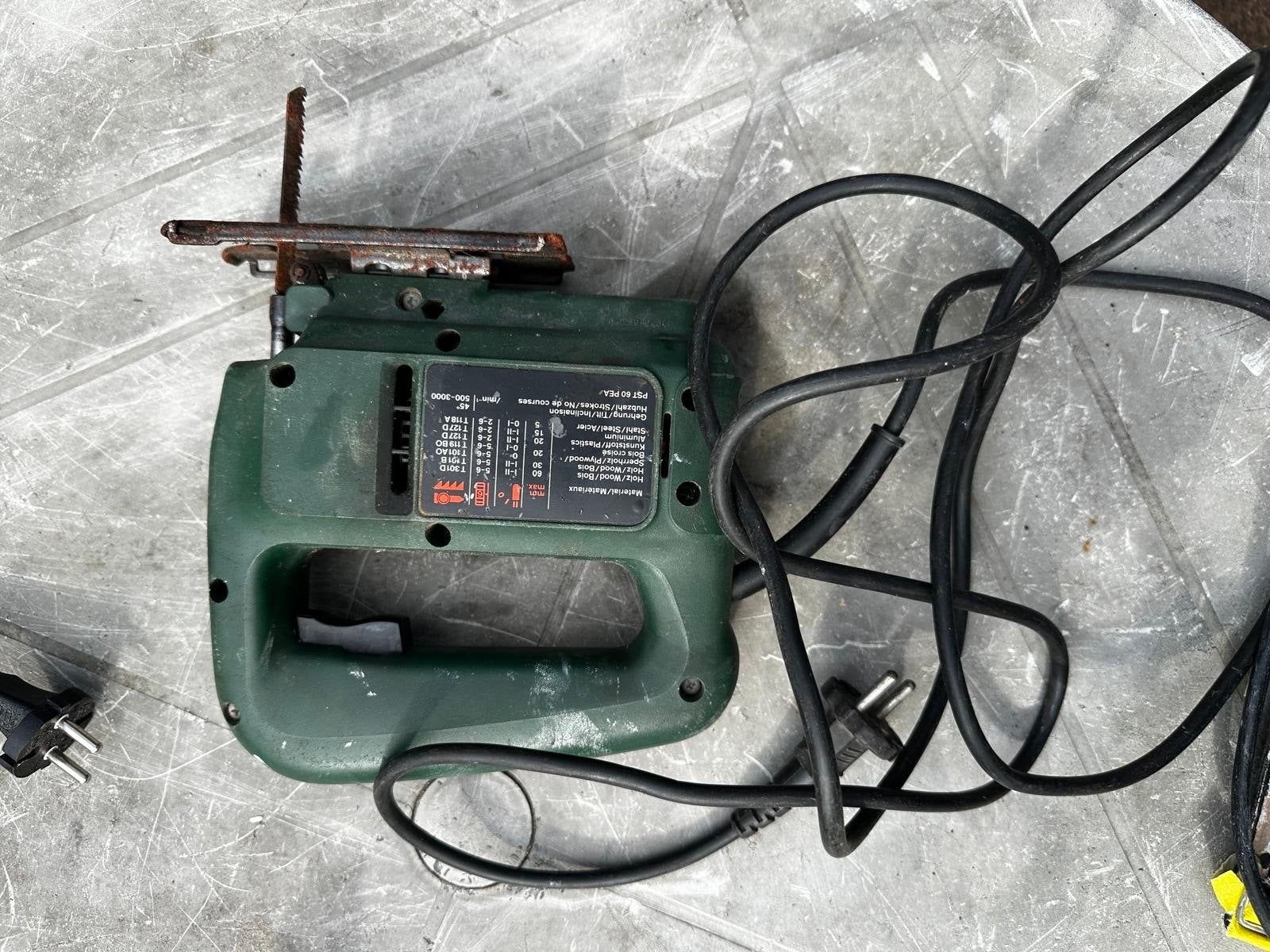 Bosch decoupeerzaag en Black & Decker schuurmachine, Ophalen, Gebruikt, Zaag, Bosch