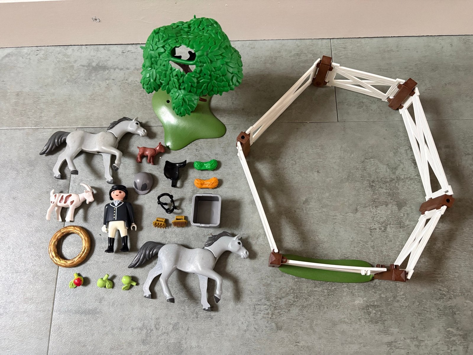 Playmobil paardenset met ruiter, 2 paarden en accessoires, Ophalen, Gebruikt, Jongen of Meisje