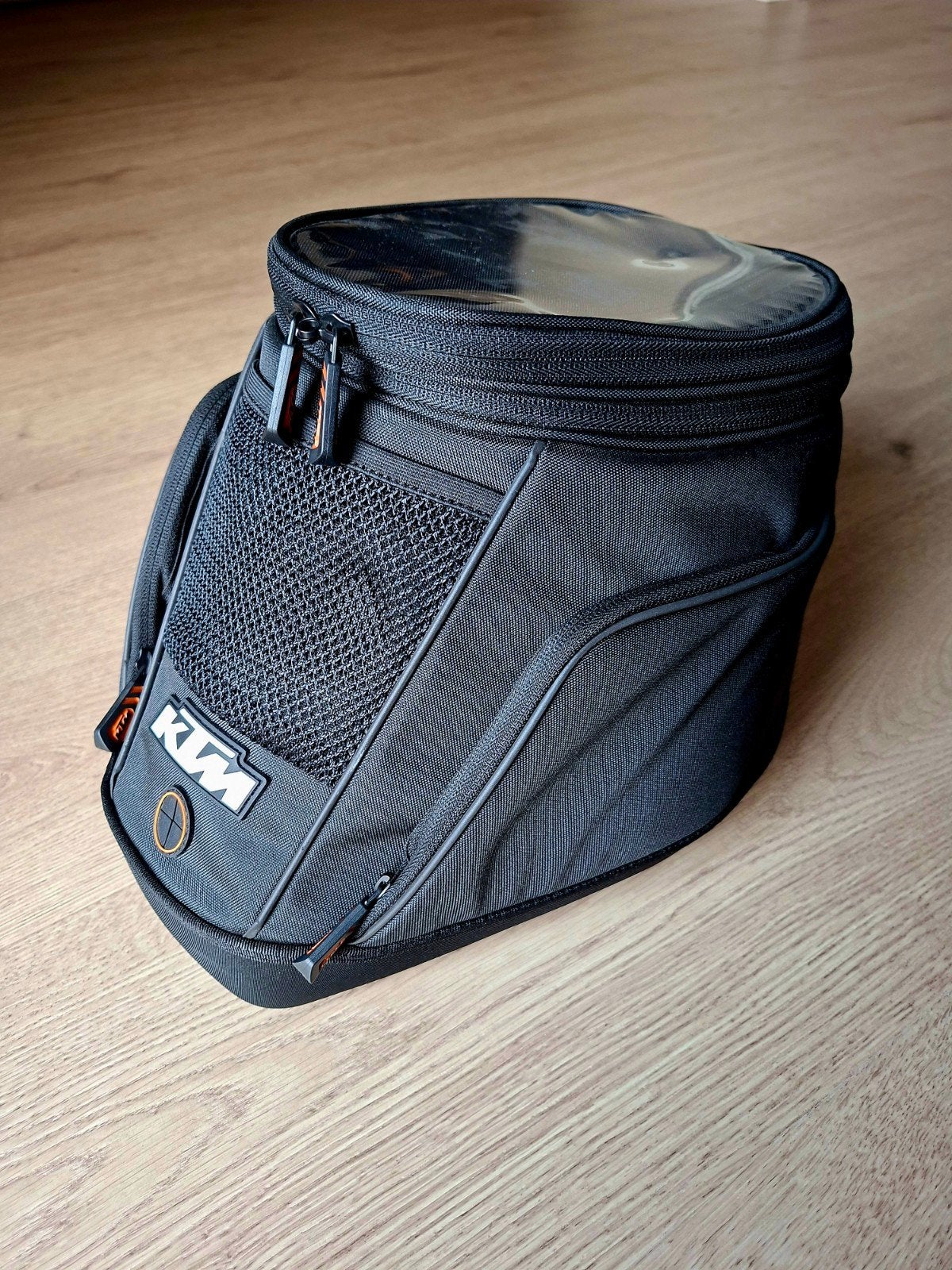 KTM Tanktas zgan, compleet incl tankring, Motoren, Ophalen of Verzenden, Zo goed als nieuw