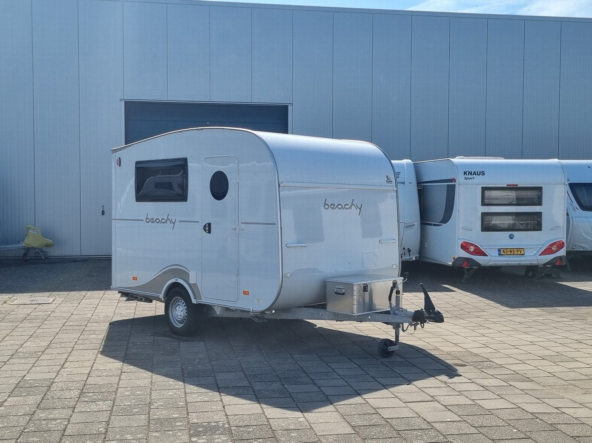 Hobby Beachy 360 (bj 2023), Caravans en Kamperen, Hobby, Tot en met 2, Bedrijf, 750 - 1000 kg
