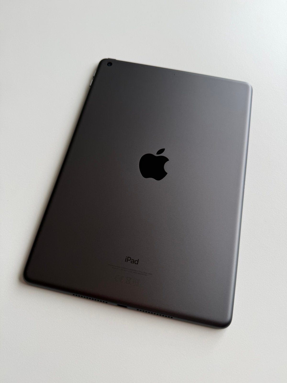 iPadOS 26.5, 10 inch, Apple iPad, Ophalen of Verzenden, Zo goed als nieuw
