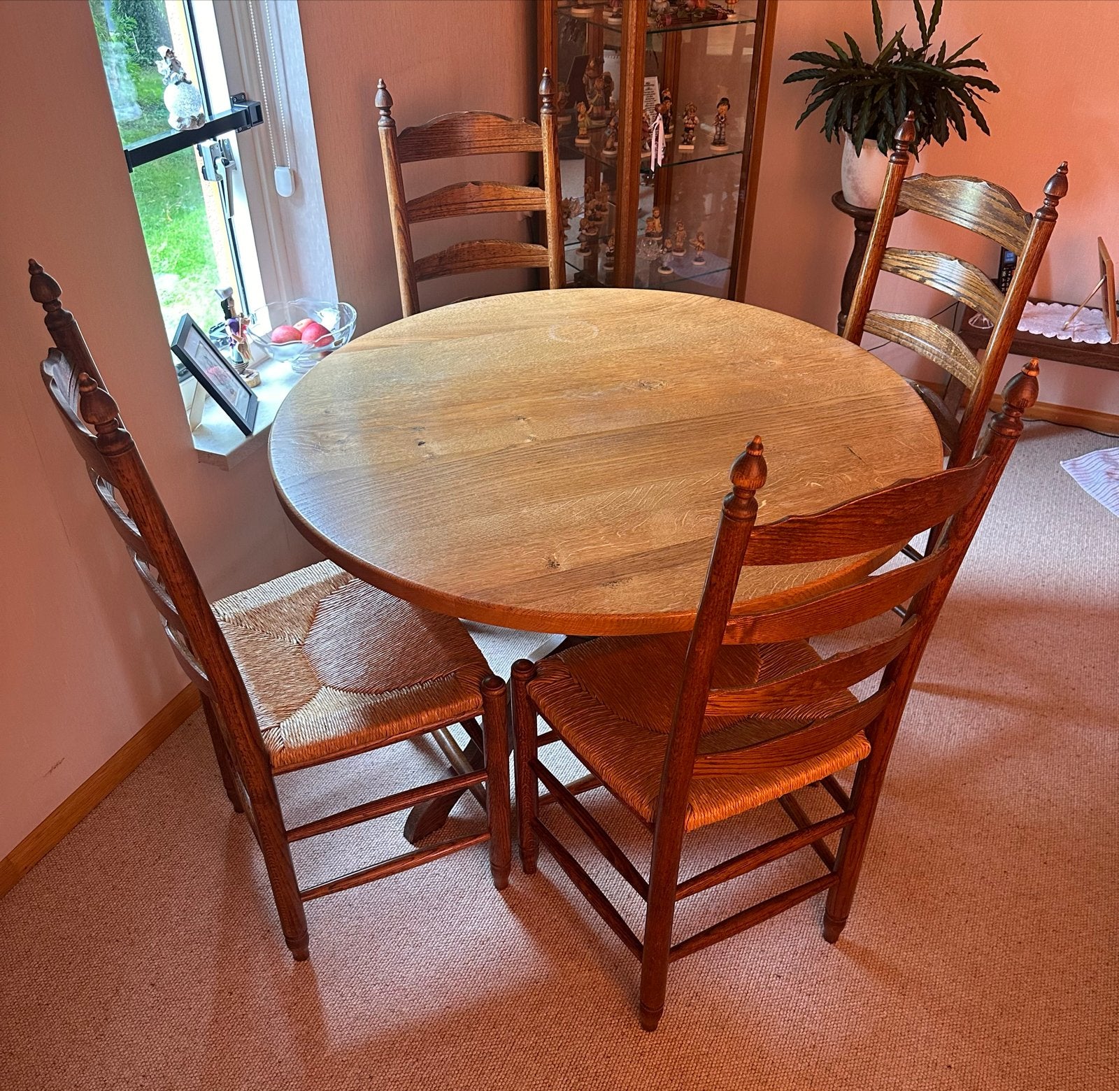 Klassieke ronde eiken eettafel met 4 stoelen Oisterwijk, Huis en Inrichting, Ophalen, Gebruikt, 100 tot 150 cm, Klassiek