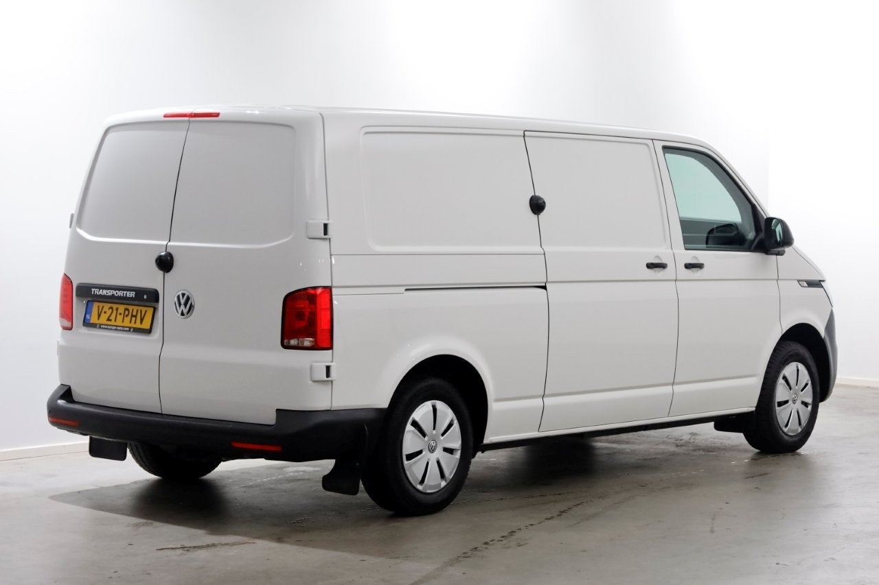 Volkswagen Transporter T6.1 2.0 TDI 110pk Lang Airco/Navi/In, Auto's, Voorwielaandrijving, 15 km/l, Gebruikt, 4 cilinders