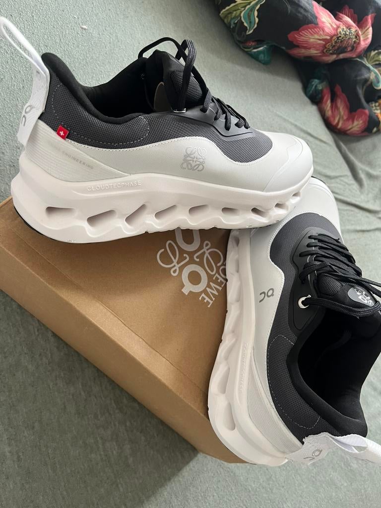 Oncloud x loewe schoenen, Ophalen of Verzenden, Zo goed als nieuw, Hardloopschoenen, Overige merken