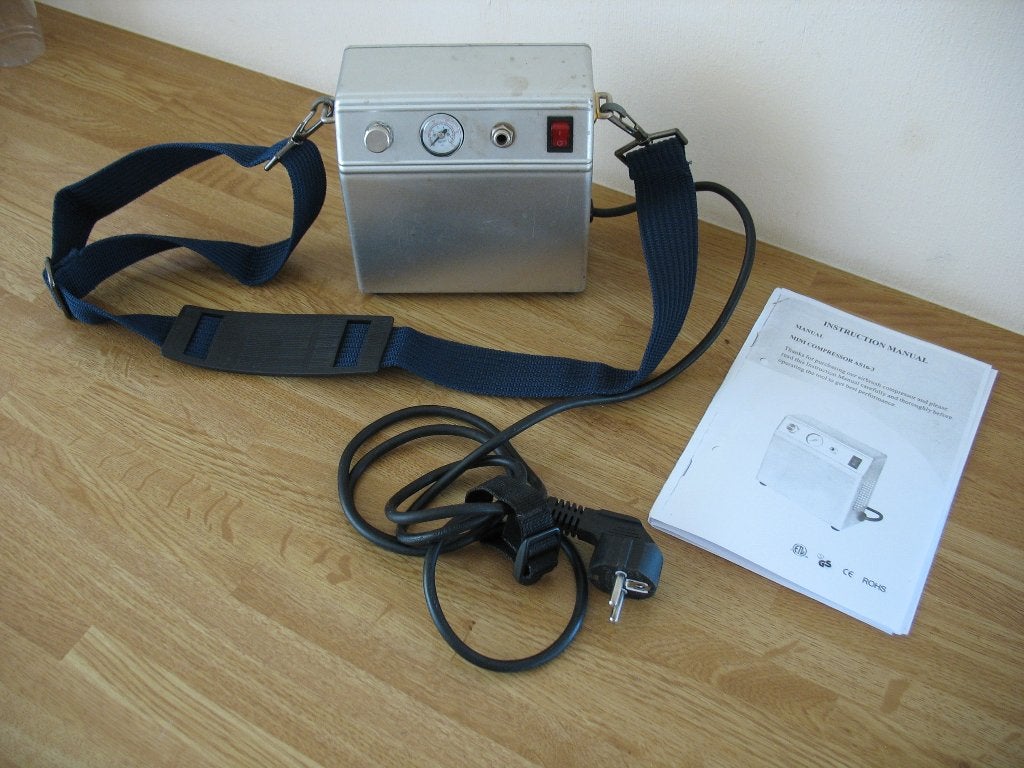 COMPRESSOR AS 16-3  (HOBBY), Doe-het-zelf en Verbouw, Gereedschap | Handgereedschap, Ophalen of Verzenden, Zo goed als nieuw