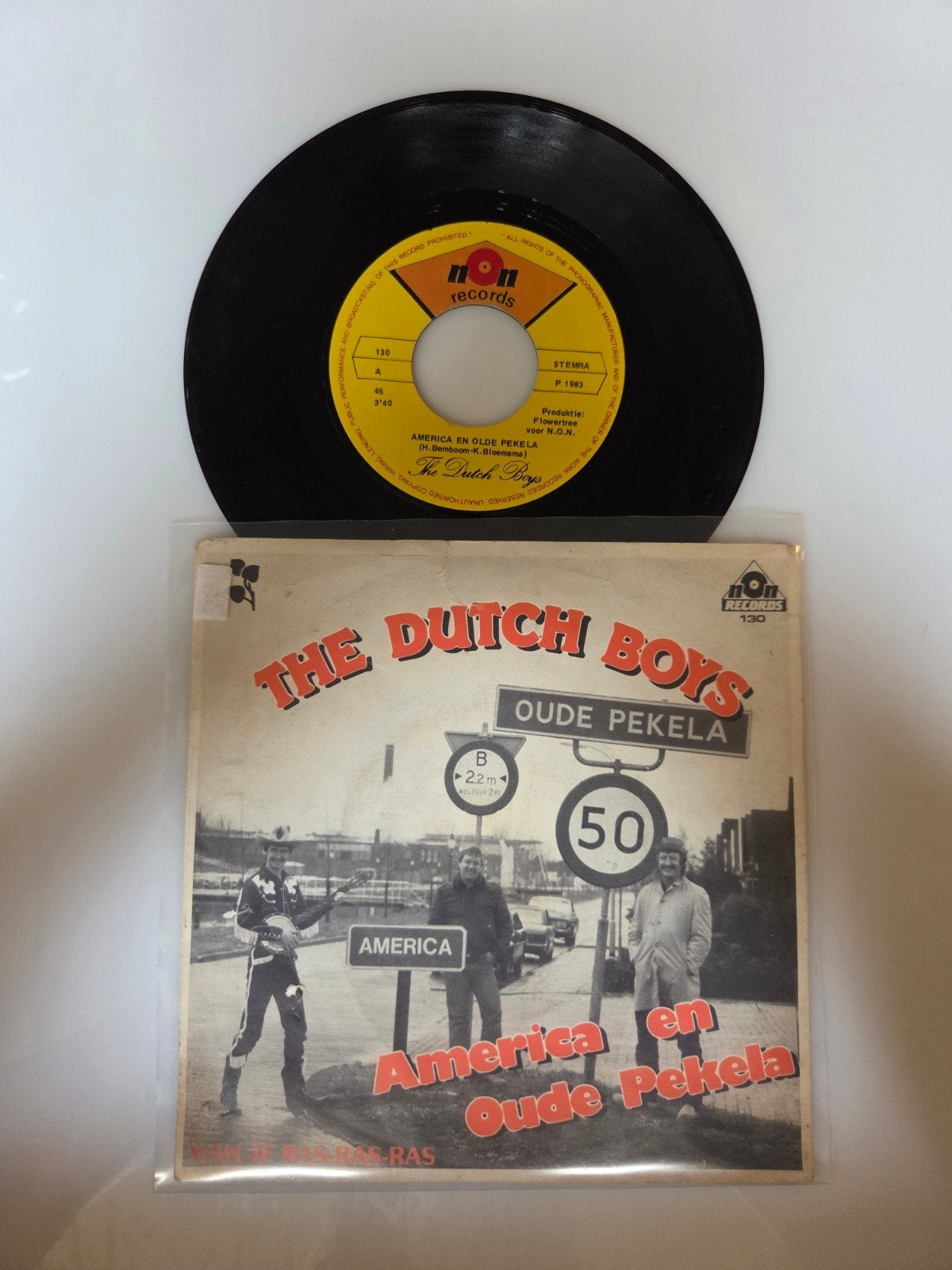 The Dutch boys - America en oude Pekela, Cd's en Dvd's, Ophalen of Verzenden, Gebruikt, 7 inch, Nederlandstalig