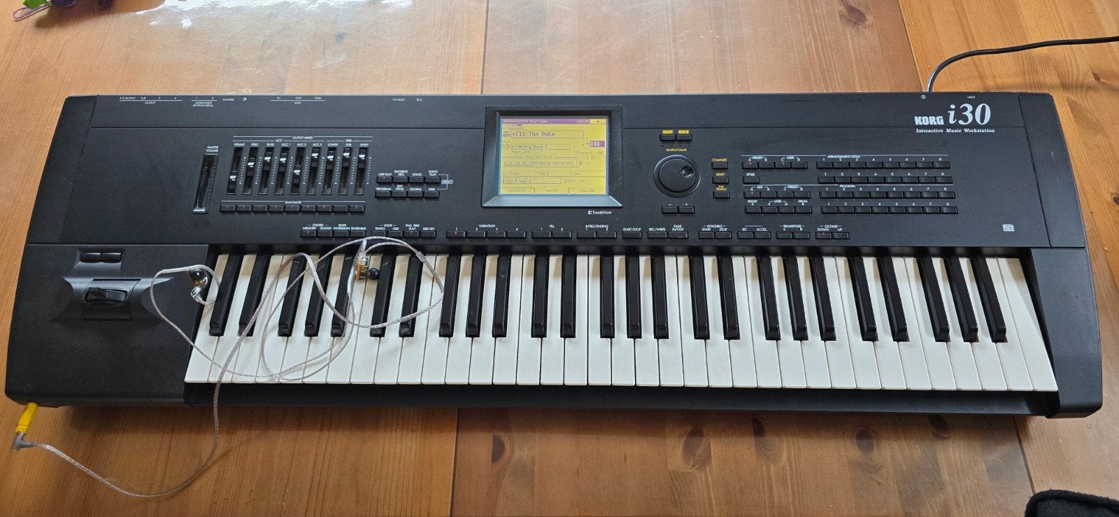 Korg i30 Interactive Music Workstation - Topmodel jaren '90, Ophalen, Gebruikt, 61 toetsen, Korg