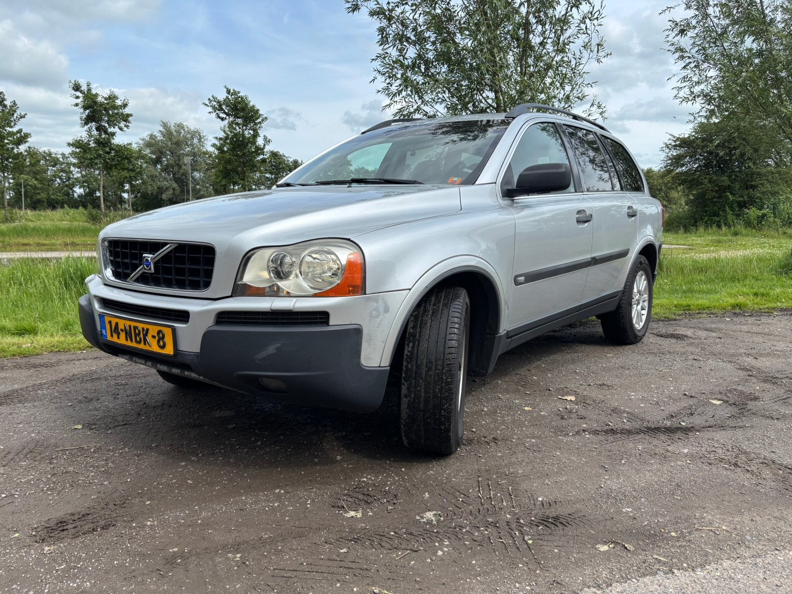 Volvo XC90 2005 6T - 7 pers. - youngtimer, Zwart, 7 stoelen, 2922 cc, Leder