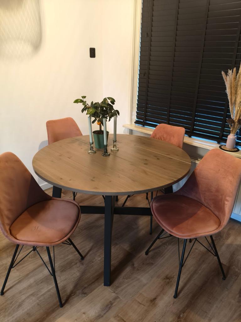 Ronde eethoek, tafel + 4 velvet stoelen, Ophalen of Verzenden, Rond, 100 tot 150 cm, 100 tot 150 cm