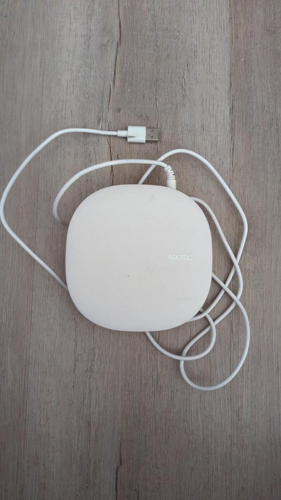 Aeotec Smart Home Hub - Z-Wave en Zigbee Controller, Computers en Software, Overige Computers en Software, Gebruikt, Ophalen of Verzenden