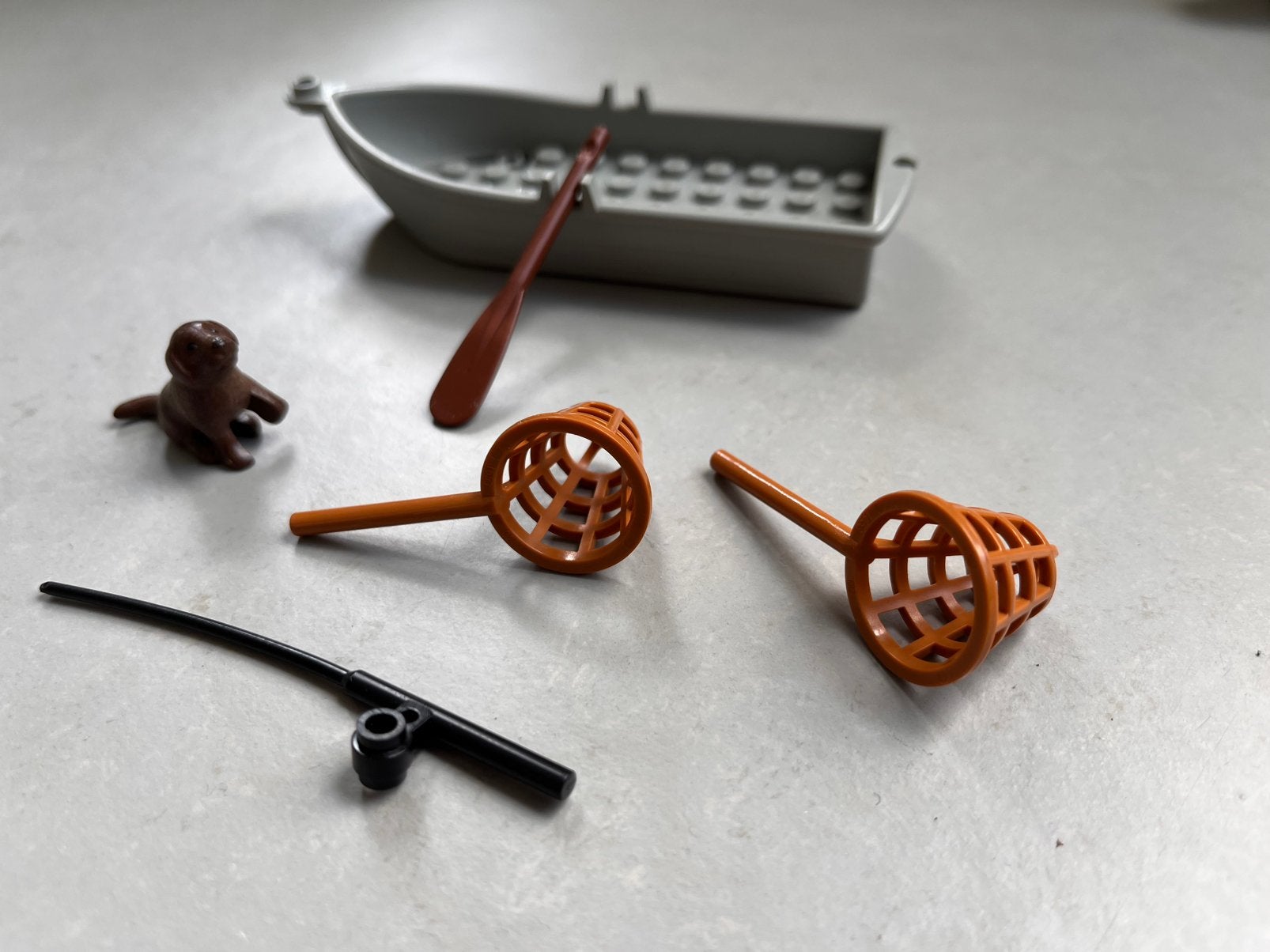 Lego vissersbootje met schepnetten en hengel, Ophalen of Verzenden, Zo goed als nieuw