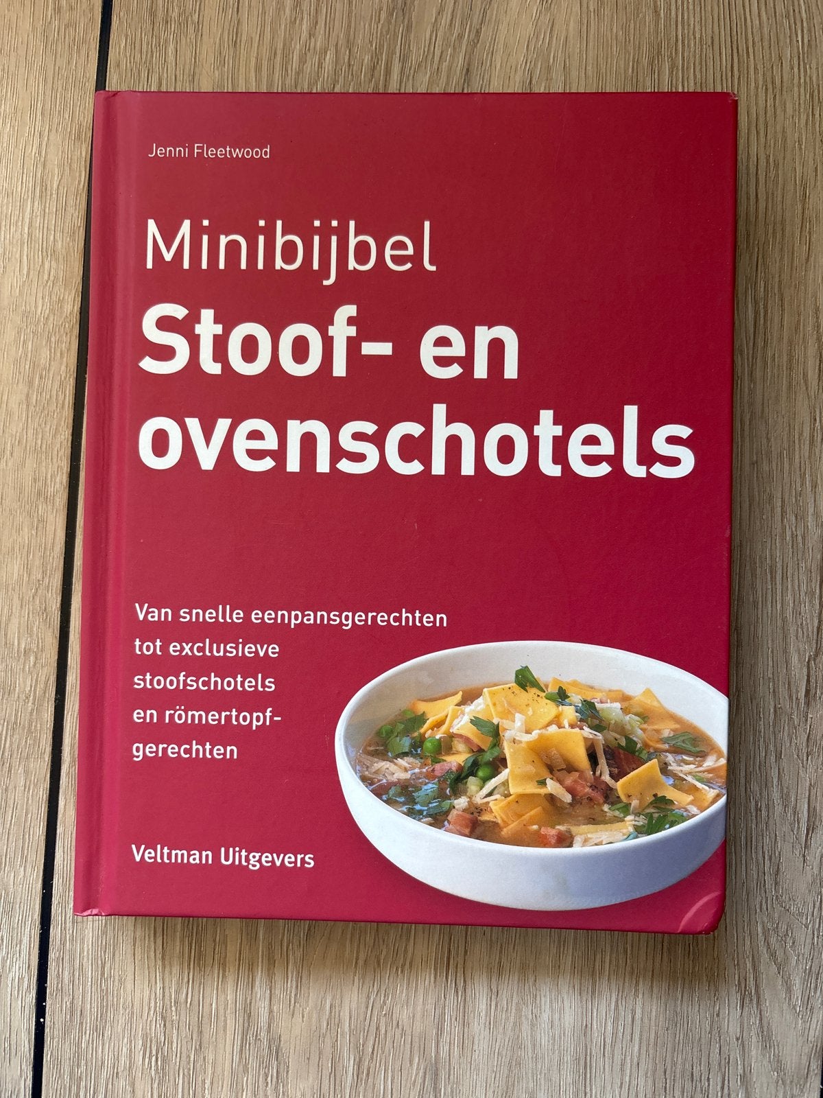 Minibijbel Stoof- en ovenschotels - Jenni Fleetwood, Vegetarisch, Voorgerechten en Soepen, Ophalen of Verzenden, Zo goed als nieuw