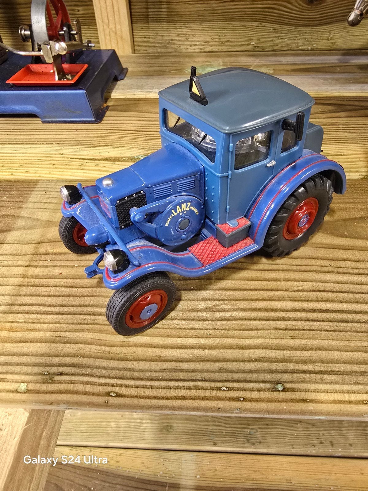 D26 > Siku Lanz trekker met wagen ., Ophalen of Verzenden