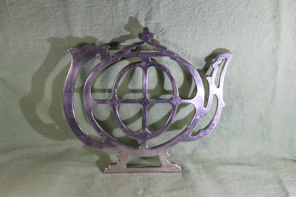 theepot onderzetter, metalen onderzetter, Ophalen of Verzenden, Zo goed als nieuw, Pot of Pan