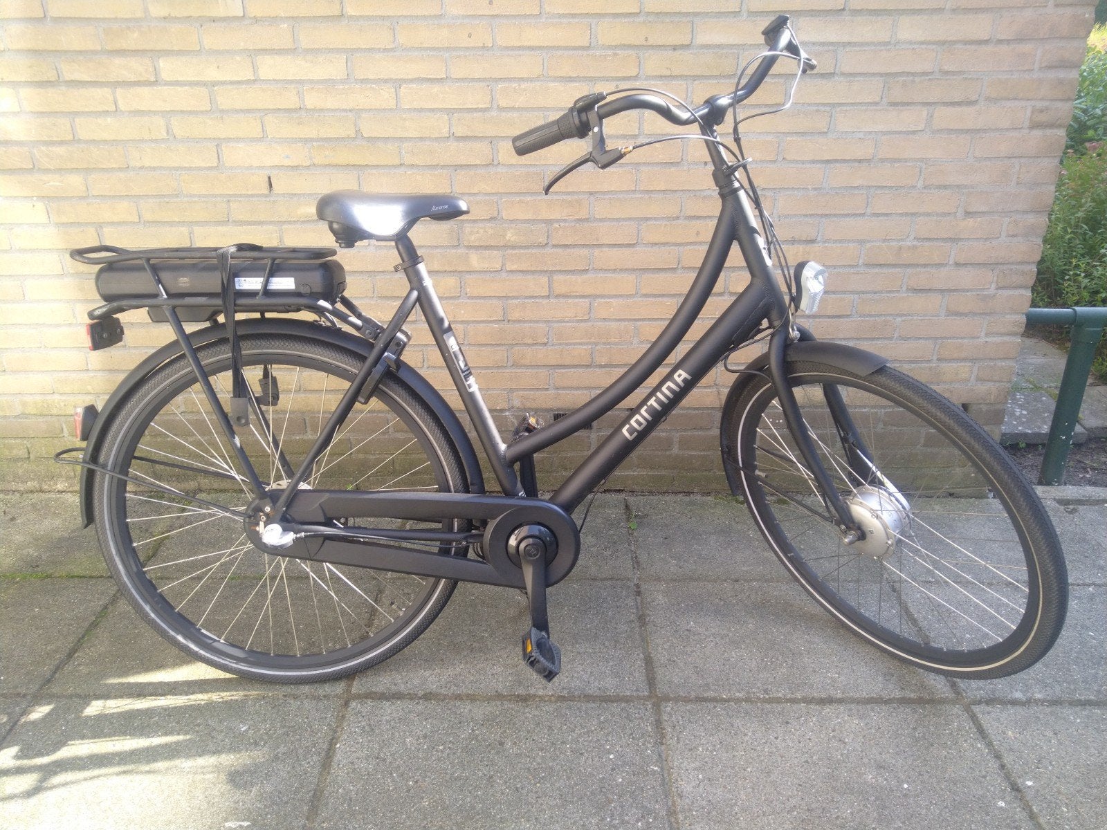 Nette Cortina U1 elektrische damesfiets 28 Inch 3V Rijklaar!, Ophalen of Verzenden, Zo goed als nieuw