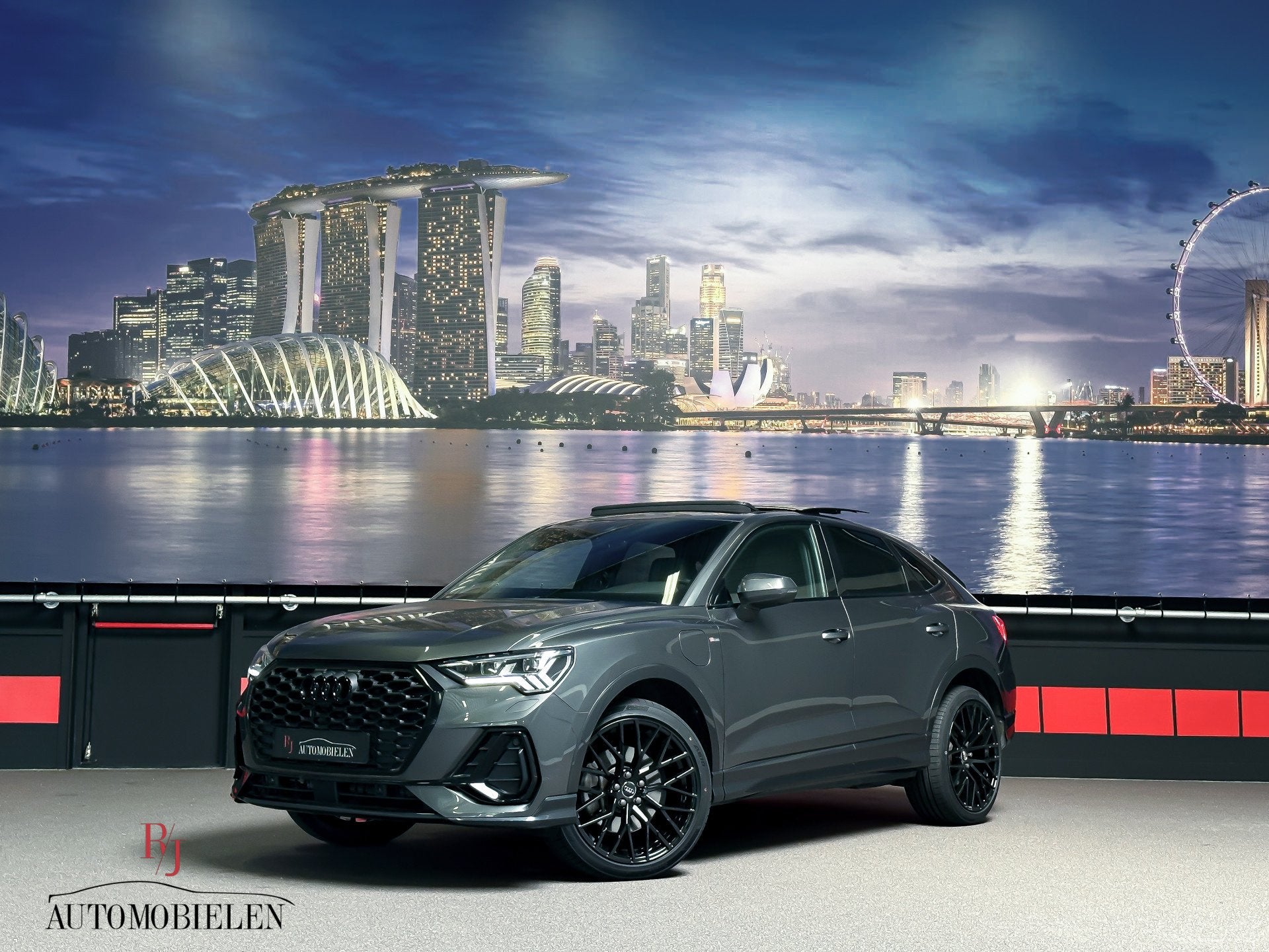 Audi Q3 Sportback 45 TFSI e 3xS-Line Edition |SONOS|Keyless|, Gebruikt, Hybride Elektrisch/Benzine, SUV of Terreinwagen, Zilver of Grijs