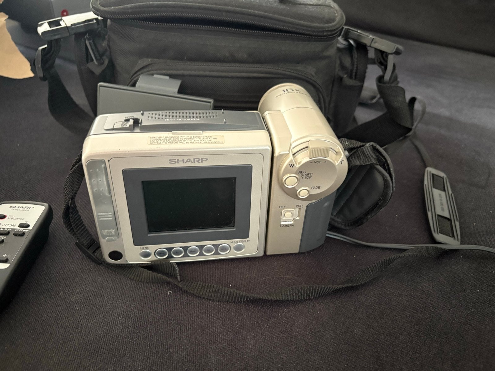 Sharp Viewcam VL-E630 8mm videocamera met 16x zoom, Ophalen of Verzenden, 8mm, Camera