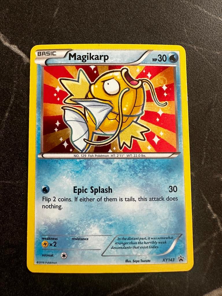 [Shiny] Magikarp [Holo] [Promo] #XY143, Hobby en Vrije tijd, Verzamelkaartspellen | Pokémon, Ophalen of Verzenden, Zo goed als nieuw