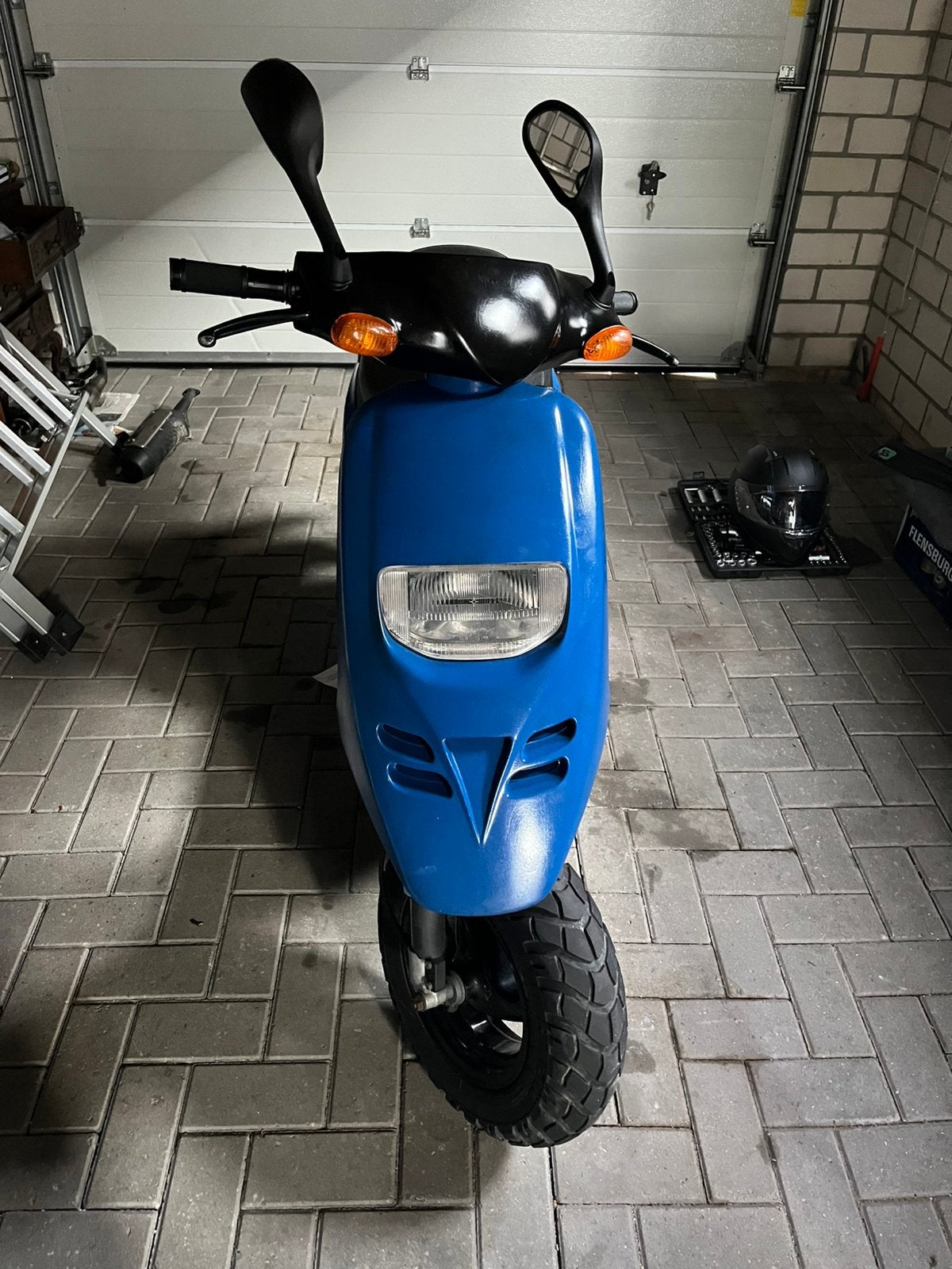 Piaggio typhoon 1994 duits, Fietsen en Brommers, Scooters | Piaggio, Zo goed als nieuw, Tweetakt, Ophalen