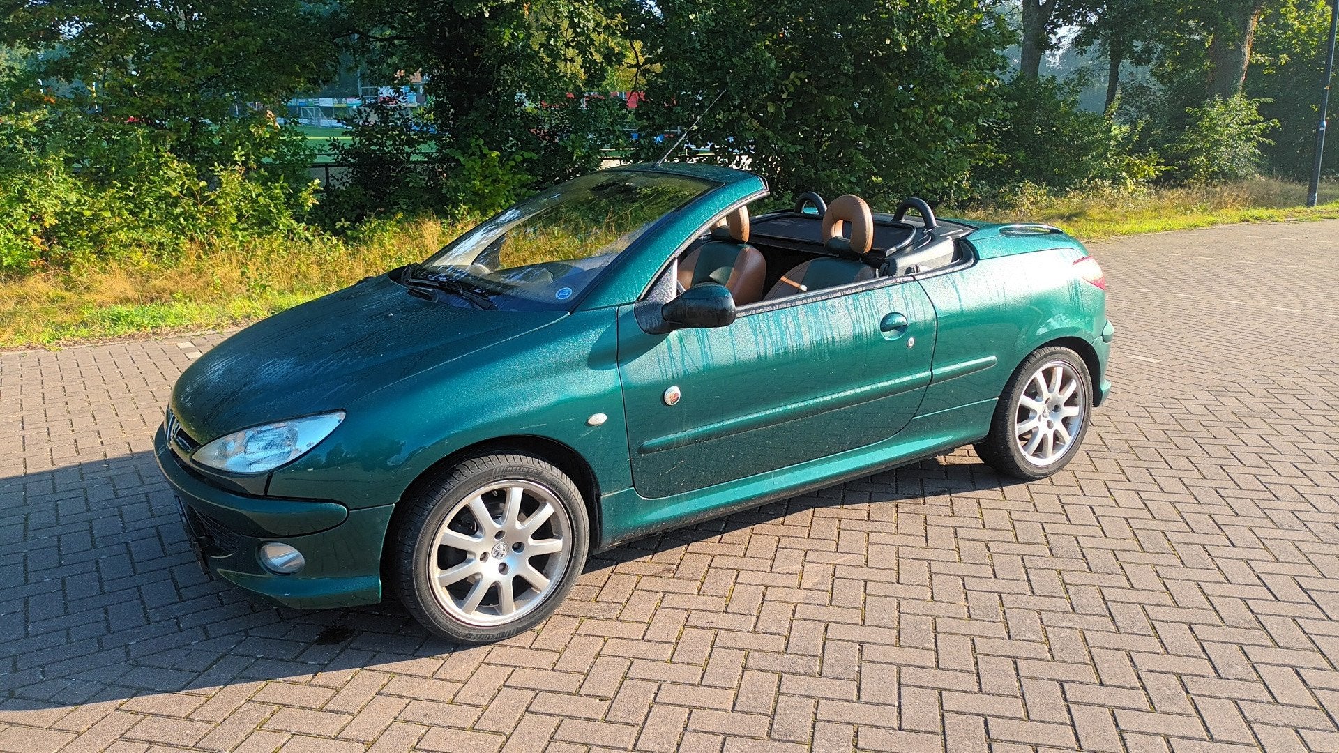 Peugeot 206 CC 1.6-16V Roland Garros, Voorwielaandrijving, Gebruikt, 4 cilinders, Cabriolet
