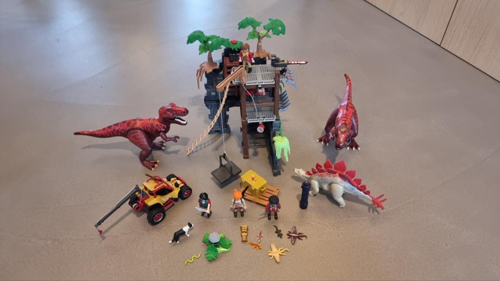 Playmobil Dinos 9429 & 9432 + extra T-Rex, Ophalen of Verzenden