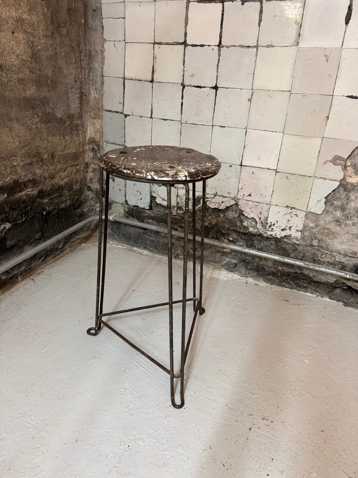 Vintage industriële kruk /atelierkruk Tomado, Ophalen