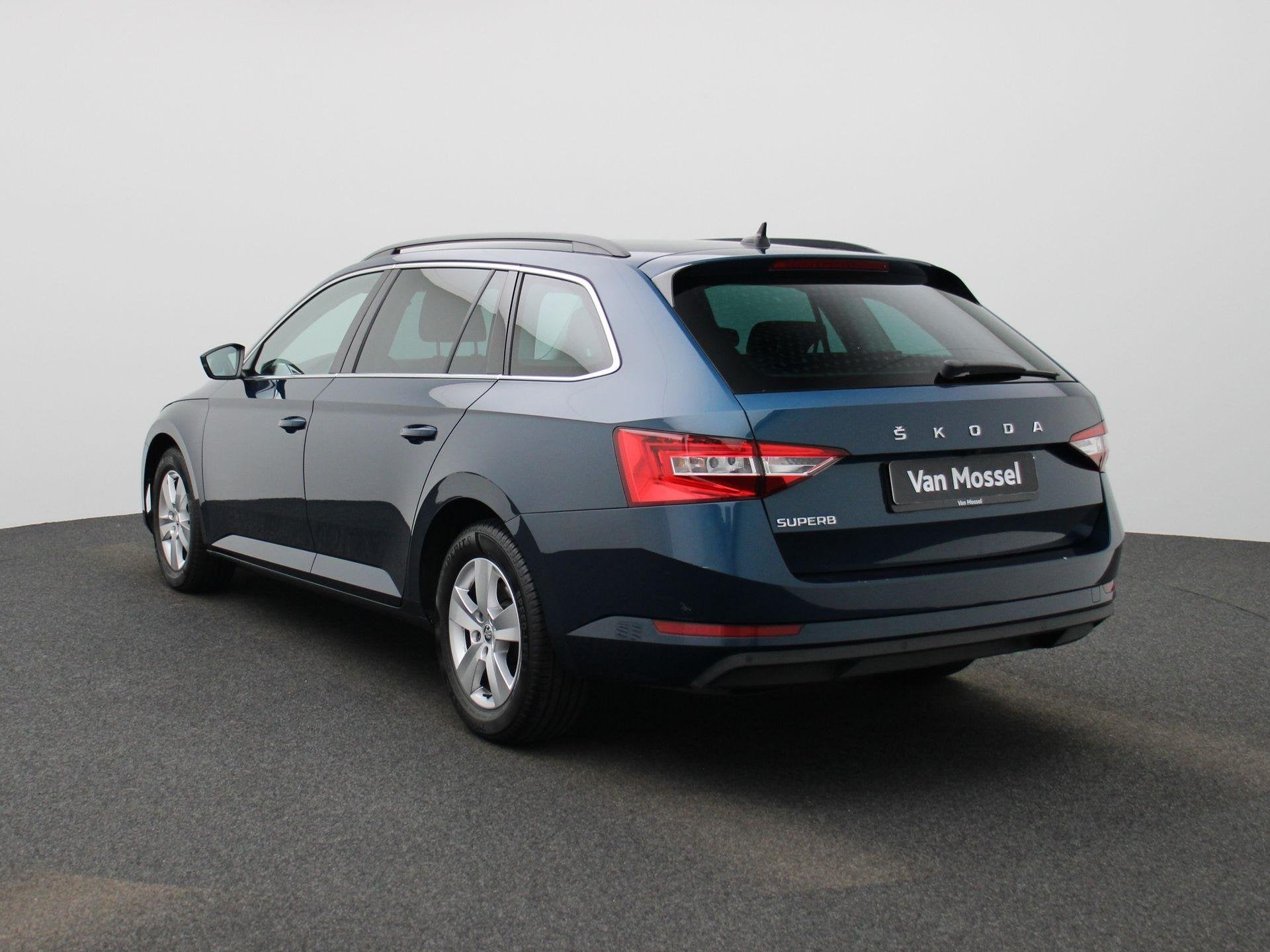 Skoda Superb 2.0 TDI Business Edition | ACC | Trekhaak | Ach, Auto's, 12 maanden, Gebruikt, 4 cilinders, Blauw