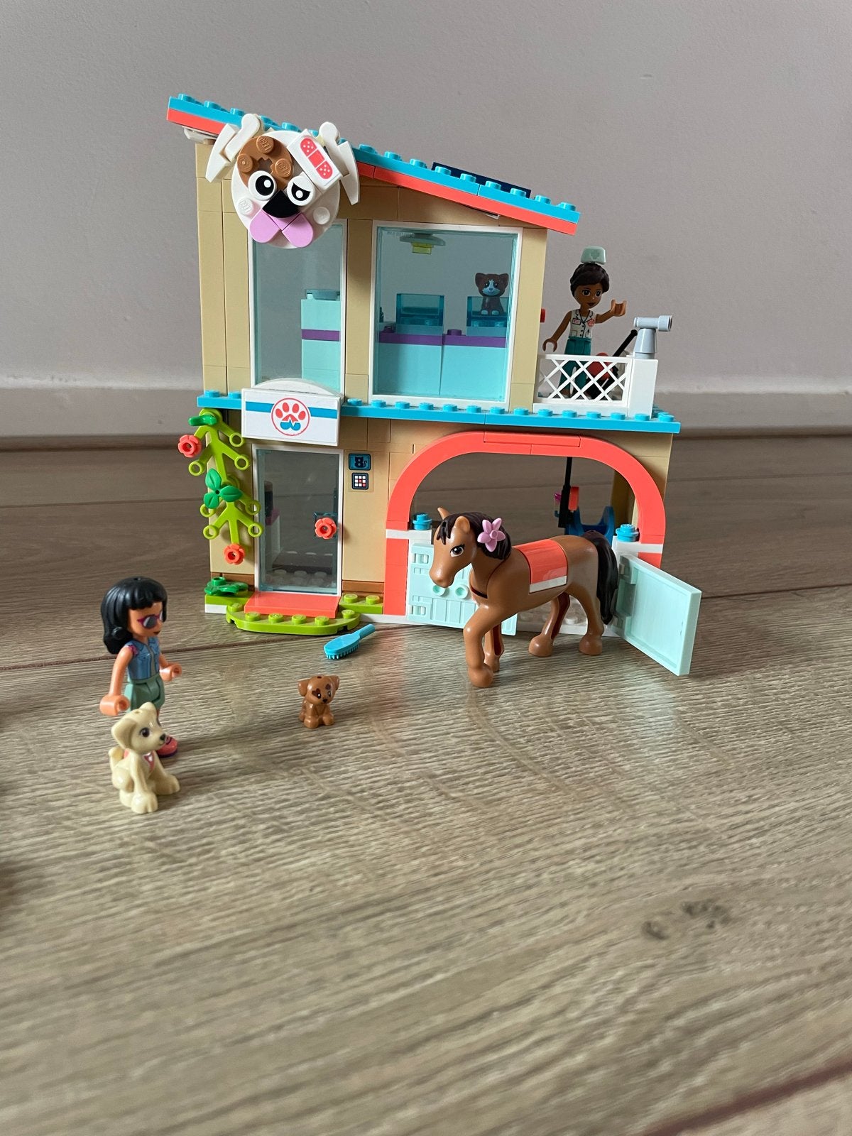 LEGO Friends Dierenkliniek van Heartlake City (41446), Lego, Friends, Ophalen of Verzenden, Zo goed als nieuw