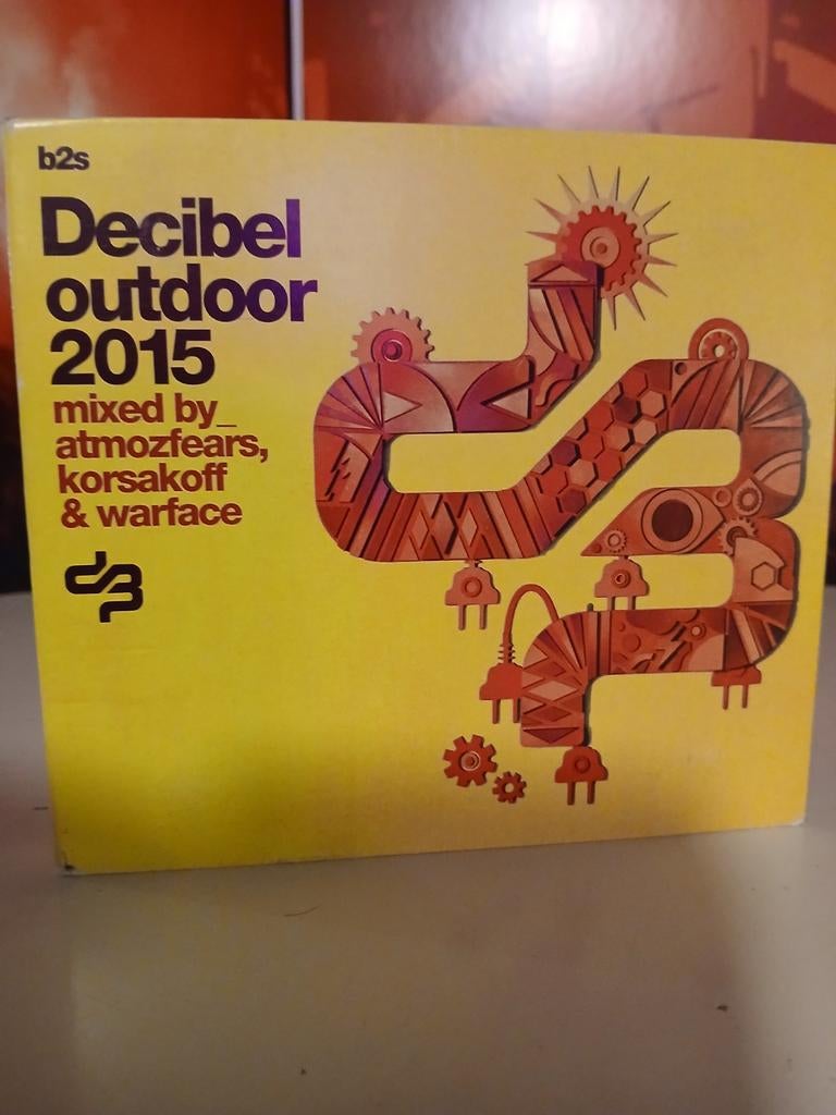 Decibel Outdoor 2015, Ophalen of Verzenden, Zo goed als nieuw