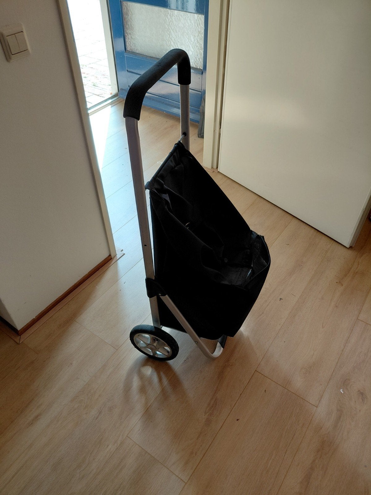 Boodschappen karretje, Ophalen, 30 cm of meer