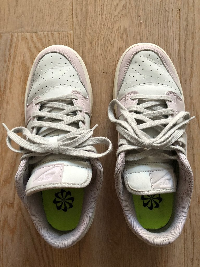 Nike low dunk gympen maat 38.5, Ophalen, Wit, Nike, Sneakers of Gympen