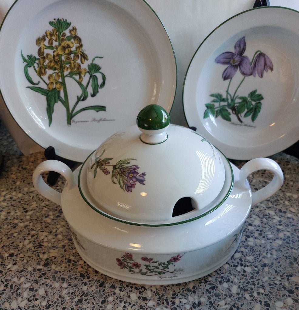 Dekschaal Schaal Seltmann Weiden Renate Bloemen, Ophalen of Verzenden, Overige stijlen, Porselein, Schaal of Schalen