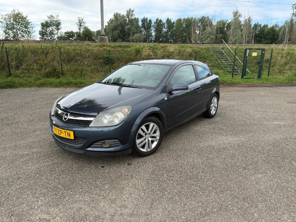 Opel Astra 1.6 GTC 2de eigenaar., Voorwielaandrijving, Stof, Zwart, 4 cilinders