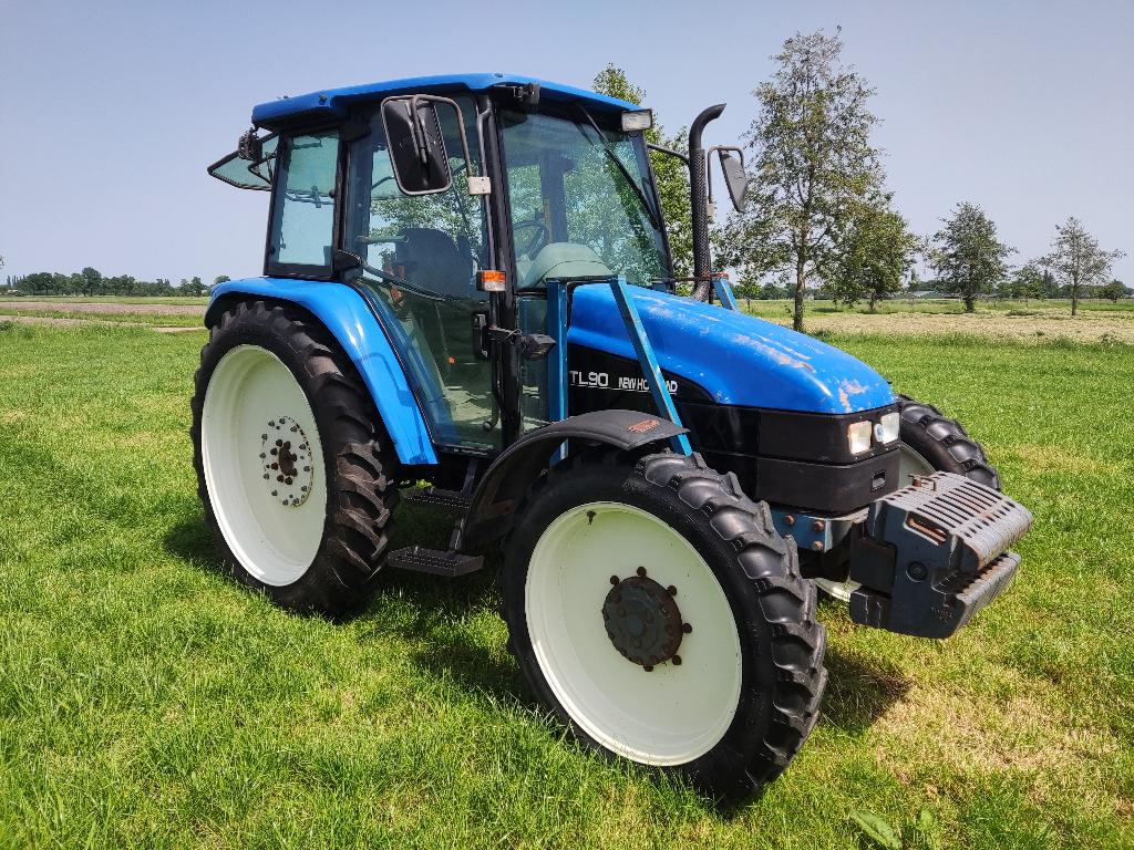 NEW HOLLAND tractor (type TL90, 90 pk, 5.768 uur, 4WD,), Gebruikt, New Holland, New Holland, Ophalen of Verzenden