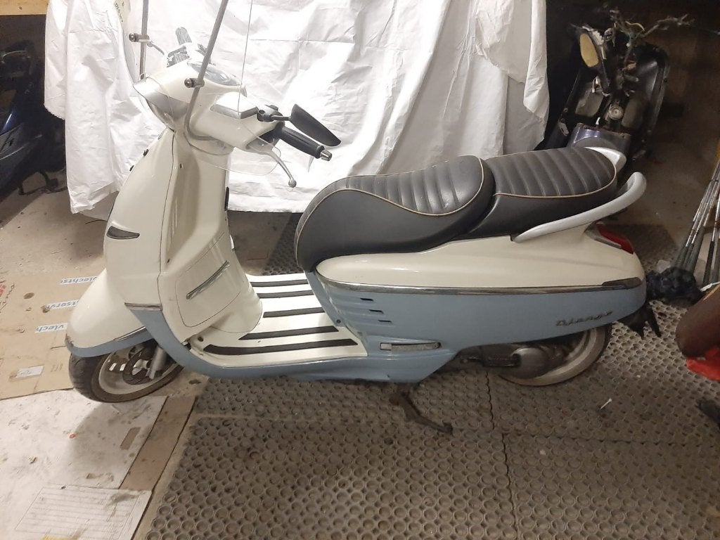Te koop: PEUGEOT DJANGO uit 2017, Ophalen, Gebruikt, Overige modellen, 49 cc