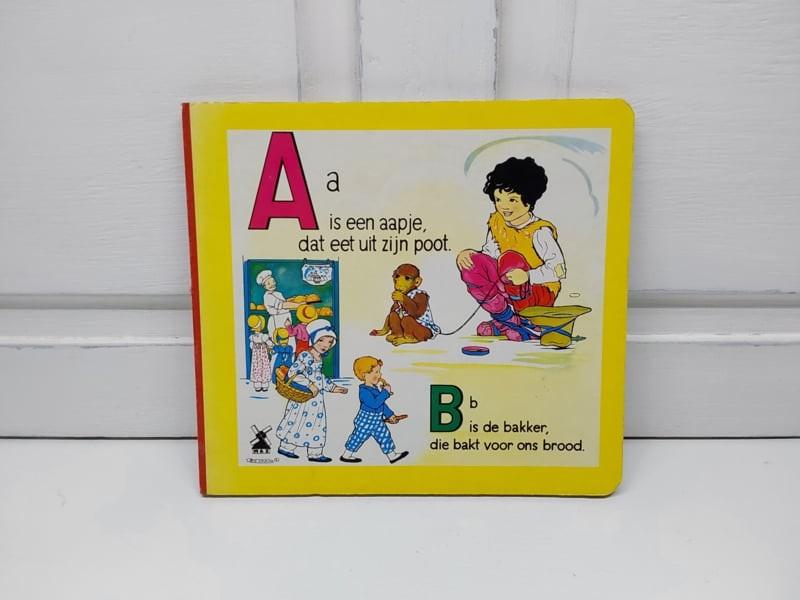 Rie Cramer,  A is een aapje, Boeken, Ophalen of Verzenden, Fictie algemeen