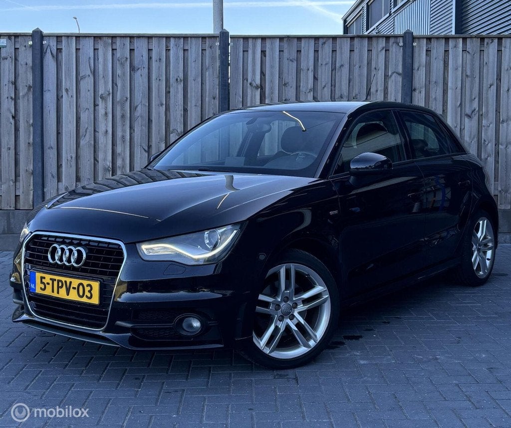 Audi A1 Sportback 1.4 TFSI Sport Edition/3X S-Line/Airco/NAP, Voorwielaandrijving, Euro 5, 4 cilinders, 4 stoelen
